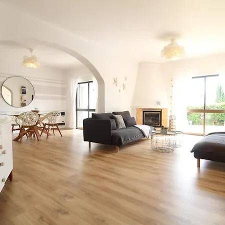 Rustic House At The Cliff T3 | C218 * Porches (Algarve)