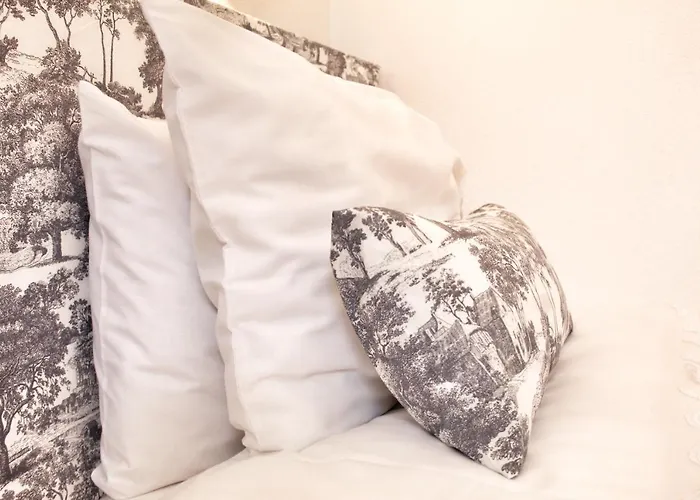 Rustic House At The Cliff T3 | C218 * Porches (Algarve)