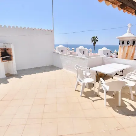 Nyaraló Rustic House At The Cliff T3 | C218